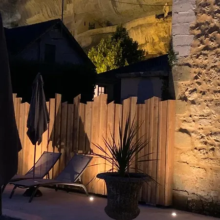 La Villa du 15: Chambres Indépendantes avec Piscine Chauffée Les Eyzies Exterior photo