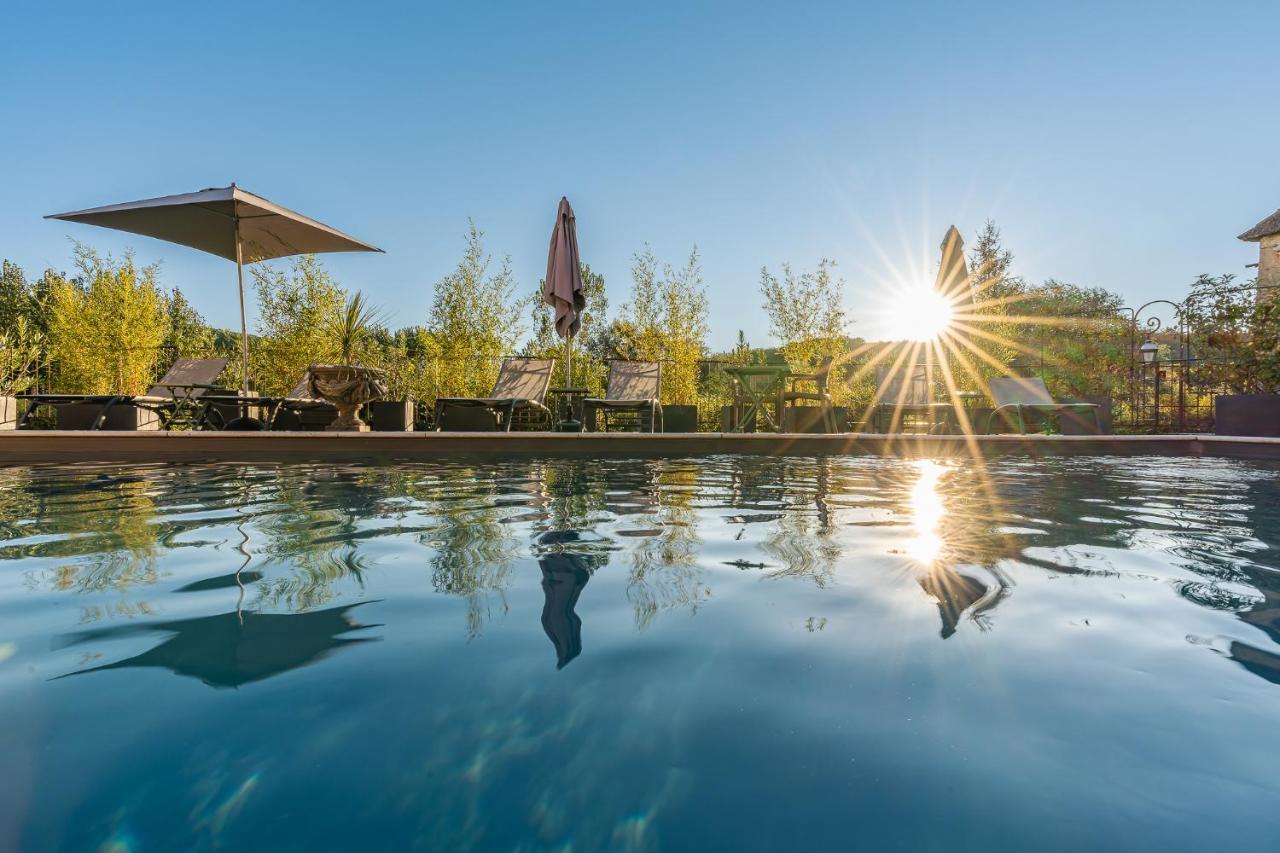La Du 15: Indépendantes Avec Piscine Chauffée * Les Eyzies